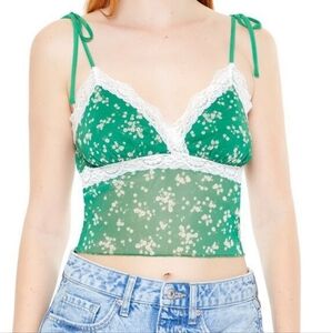 New. Green Floral Lace Trim Women's Top